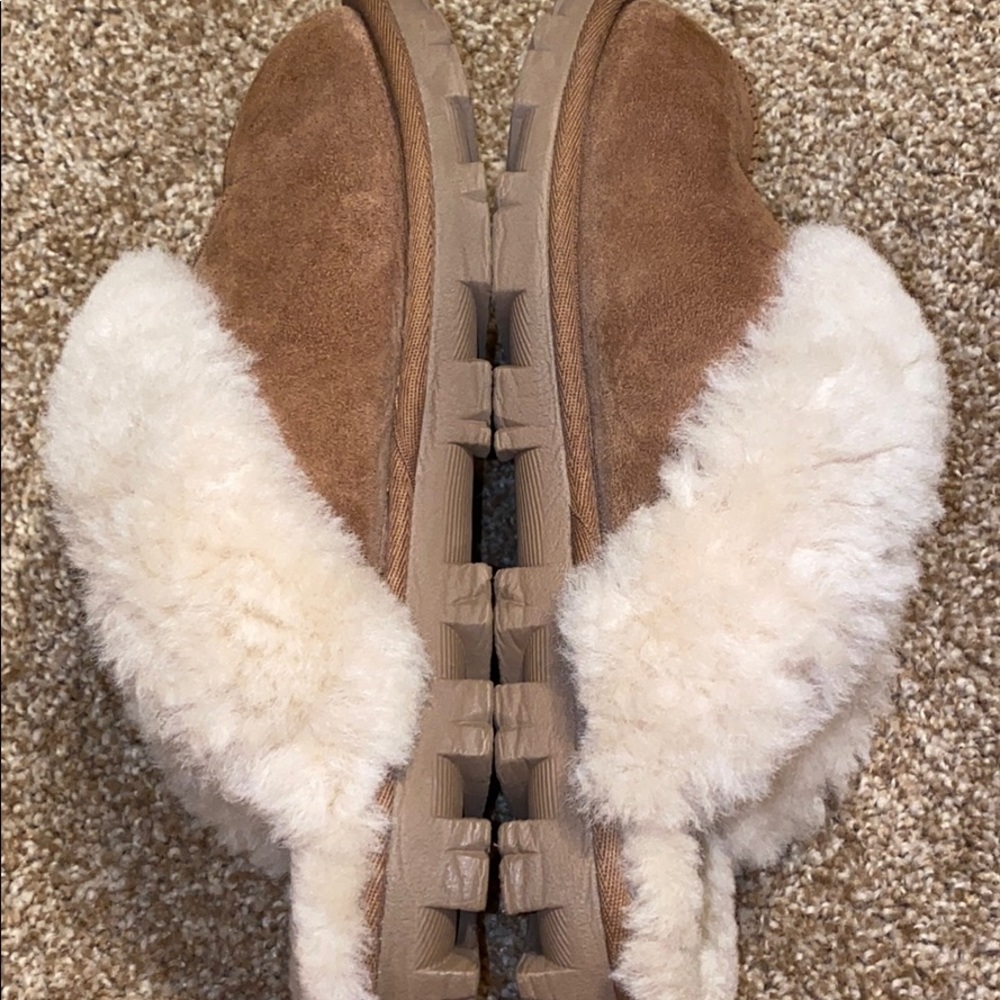 Ugg Slippers - image 4